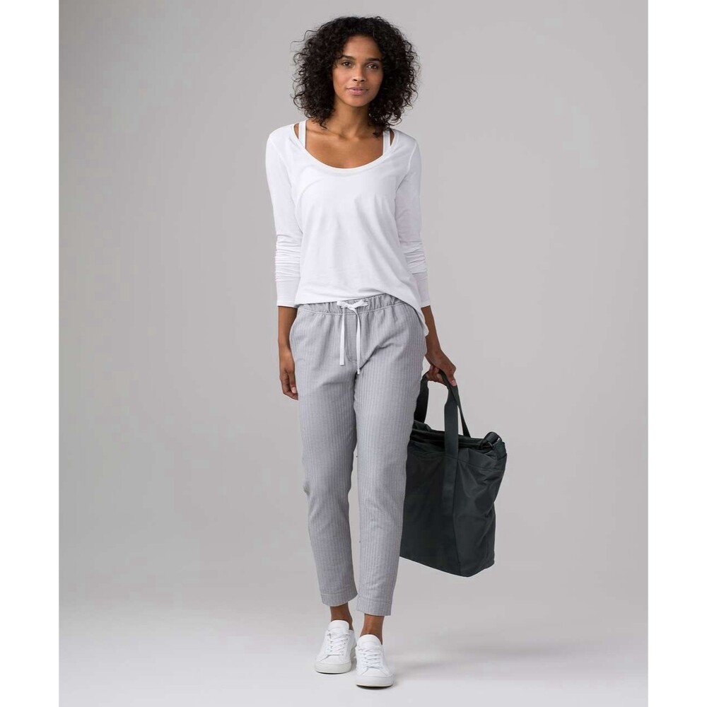 Lululemon Sz 4 Jet Crop Slim Trouser Luon Heathered Herringbone Light Gray